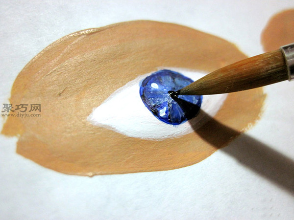 油画眼睛画法步骤图解 如何画出逼真的眼睛 3