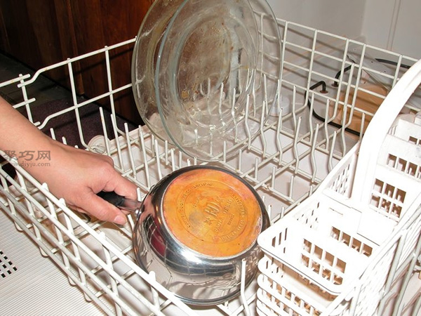 洗碗机怎么装填洗的更干净 家用洗碗机如何用 10