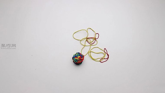 DIY橡皮筋球教程详解 自制橡皮筋弹力球玩具