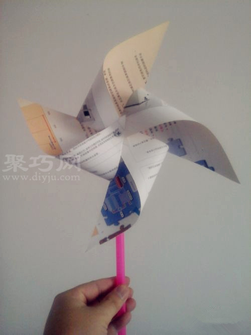 小時候手工紙風車的做法 來學習怎樣做紙風車