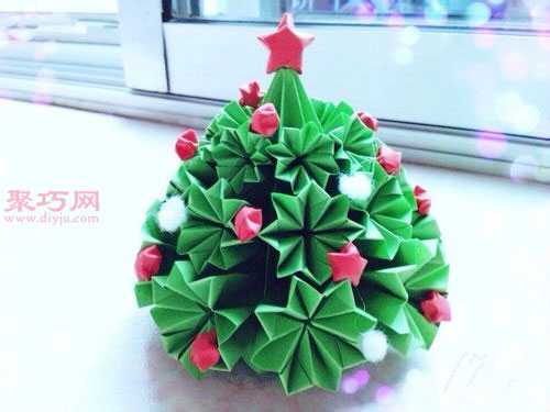 立体圣诞树的折法 教你如何用纸折圣诞树