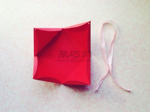 最简单手工折纸包装盒三角形礼品盒制作图解