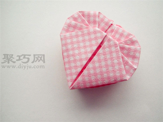 心形折紙盒子的折法圖解教程 如何折紙心形盒子