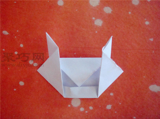 幼儿园中班折纸教案:折纸兔子脸 兔脸的折法
