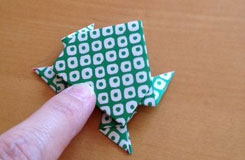 怎么折紙青蛙跳的最遠 折紙青蛙步驟圖解