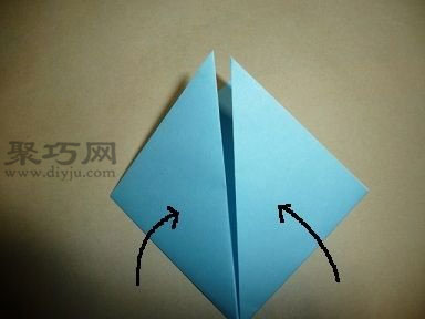 折纸金蝉步骤3
