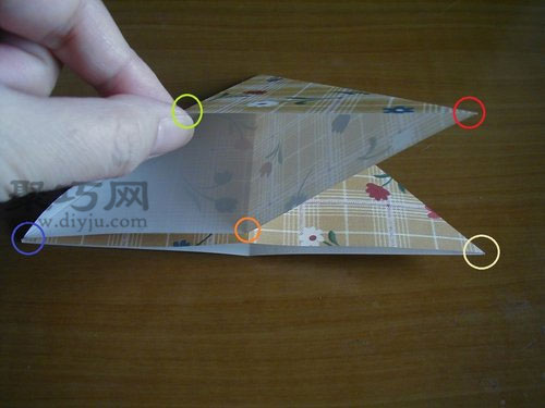 千纸鹤的折法第5步