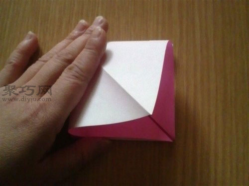 折纸兔子步骤4