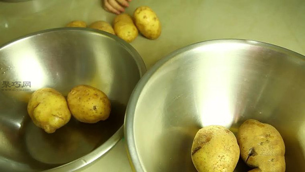 储存土豆方法 土豆怎么保存不发芽