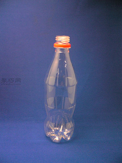如何用废旧塑料瓶做创意花瓶 饮料瓶手工制作花瓶