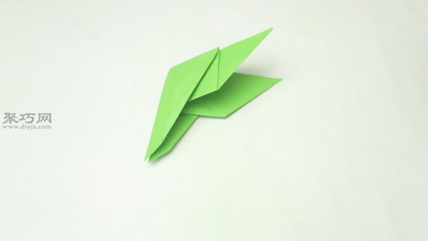 手工折纸蝴蝶图解制作教程 教你怎么用纸折蝴蝶
