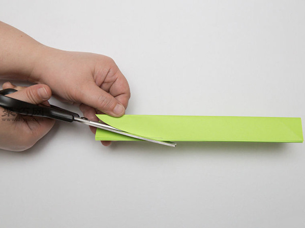 最简单折纸刀子的方法 5步学会如何折水果刀 5