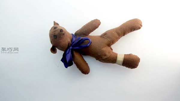 旧衣服手工制作玩偶泰迪熊公仔教程 如何DIY立体泰迪熊布艺娃娃步骤图解