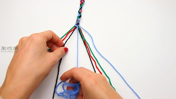 怎样编织V形手绳