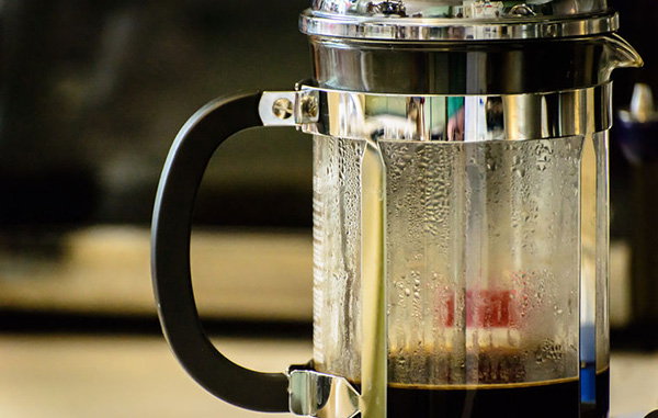 怎么使用法式压滤壶做咖啡 煮咖啡教程图解