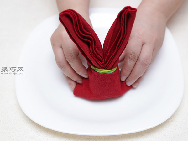 怎样学餐巾折法 教你叠餐巾的方法