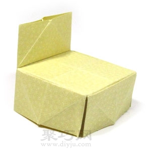 手工折纸椅子简单折法