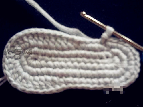 毛线钩针编织婴儿鞋教程