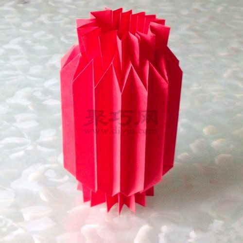 纸灯笼的折法图解 教你如何手工折纸灯笼
