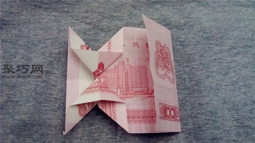 用钱折纸羊驼的折法图解教程 