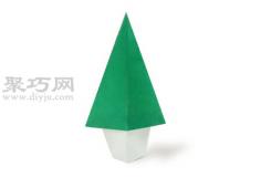 圣诞树的折法图解教程 教你怎么折纸圣诞树
