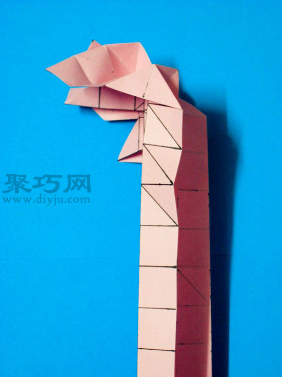 手工DIY折纸带底座玫瑰花图解教程