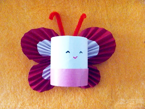 卫生纸筒废物利用diy创意蝴蝶