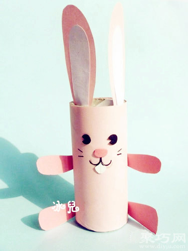 卫生纸筒创意手工制作可爱兔子 手工纸筒小兔子步骤