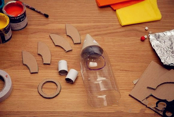饮料瓶DIY航天火箭模型制作方法图解