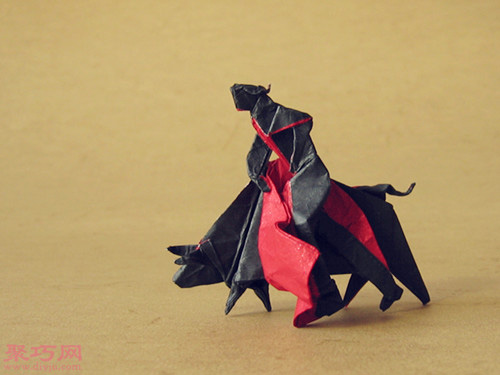 3D立体折纸黑骑士