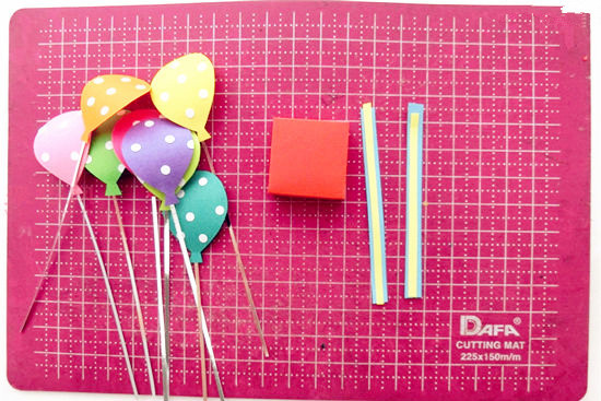 彩色卡纸手工制作气球立体贺卡教程