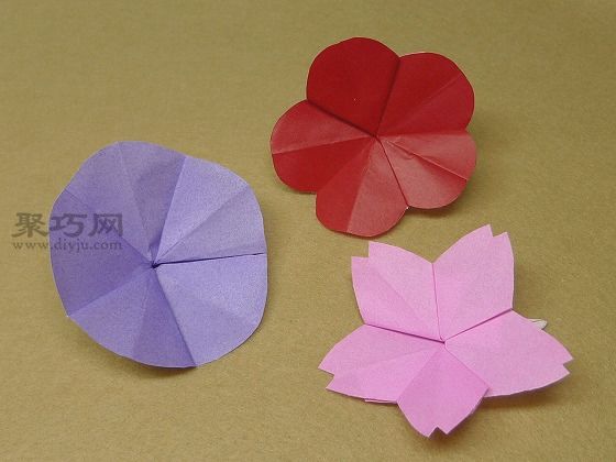 五角花瓣的折法图解 告诉你五角花瓣怎么做
