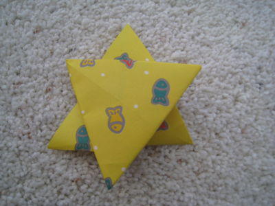 手工折纸六角星教程 教你折叠折纸星星