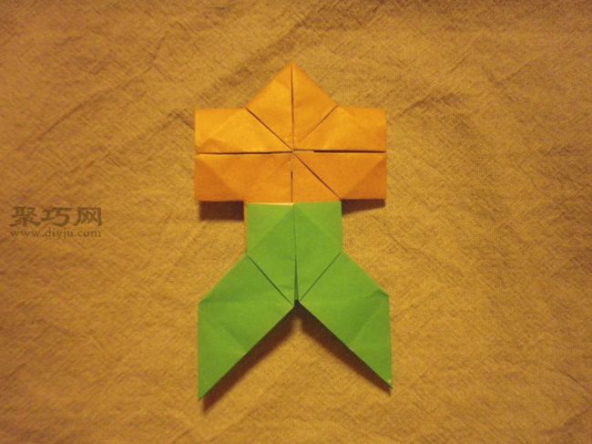 儿童折纸套装衣服教程图解 折纸裤子折叠方法