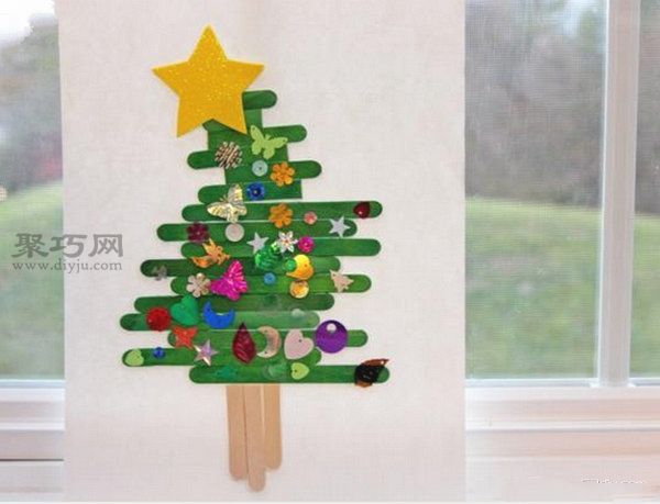 DIY圣诞节饰品教程 教你用雪糕棍手工制作圣诞树的方法