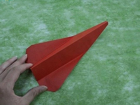 小时候折的简单纸飞机折法步骤