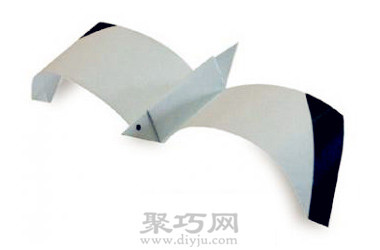 大海精灵飞翔的海鸥手工折纸教程