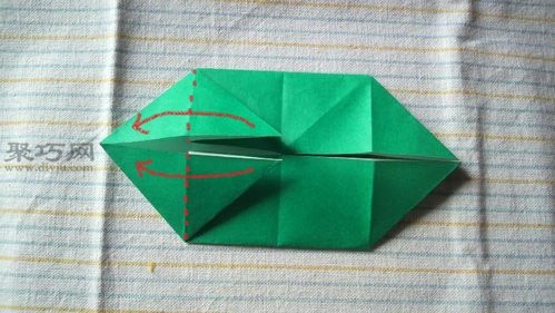 如何折三角龙2