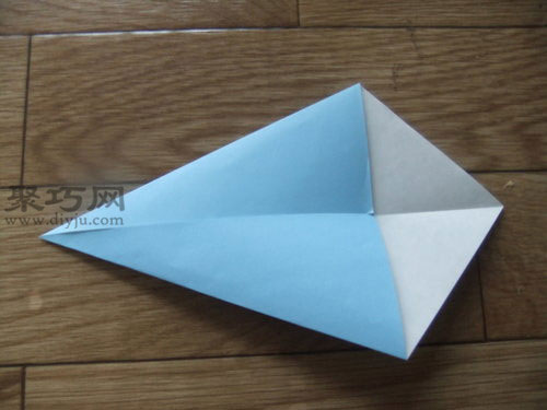 用纸折喷气飞机的折法
