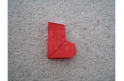 手工折纸靴子 红色圣诞老人靴子折纸教程