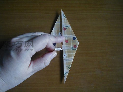 千纸鹤的折法第23步