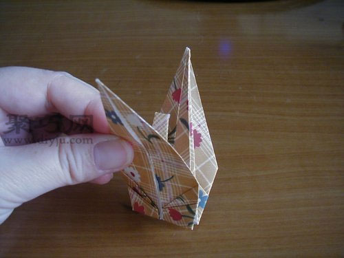 千纸鹤的折法第38步