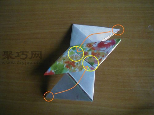 手工折纸飞镖的折法图解