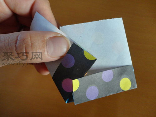 一张纸秒变筷子架 折纸筷架的制作方法