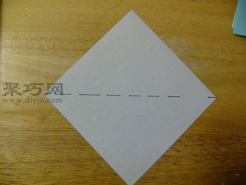 折纸兔子步骤1