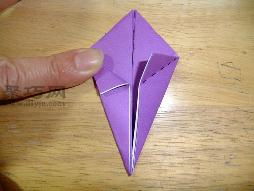 折纸立体兔子步骤2