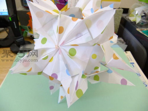 立体花球折纸图解教程
