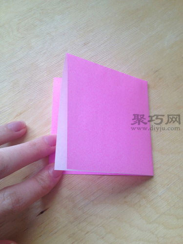 正方形纸手工折立体桃子图2