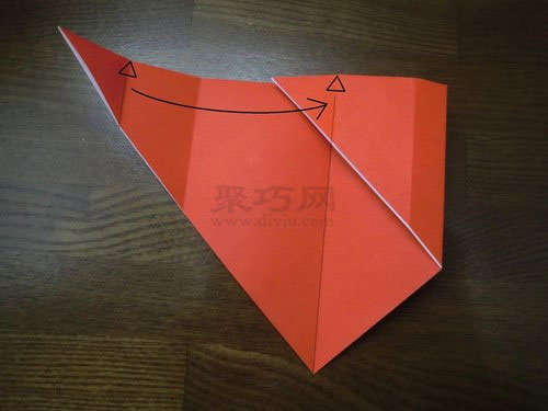 平面纸圣诞红苹果折法图5-2